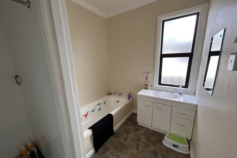 Photo of property in 426 Tremaine Avenue, Takaro, Palmerston North, 4412