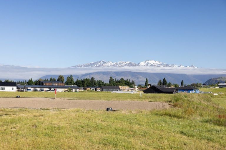 Photo of property in 27 Packer Road, Wanaka, 9382