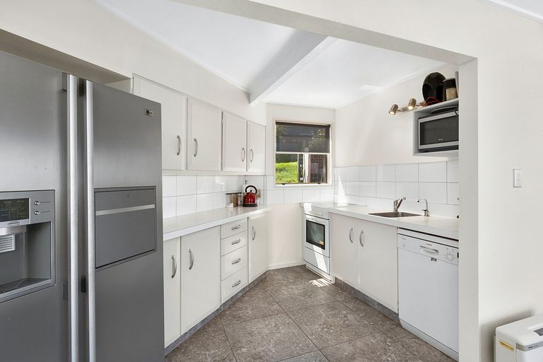 Photo of property in 4 Salmond Street, Halfway Bush, Dunedin, 9010