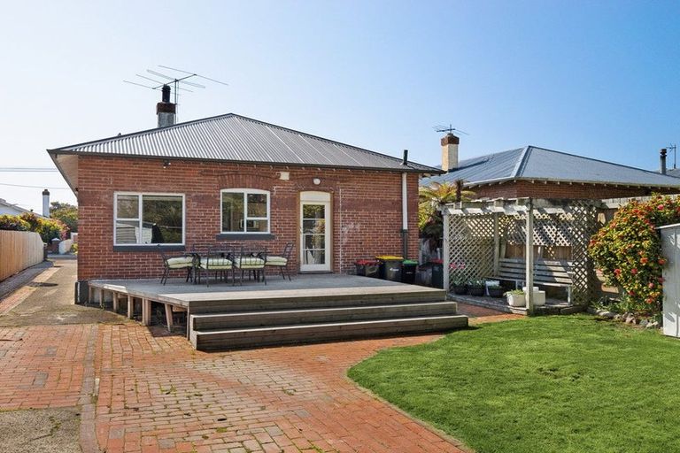 Photo of property in 136 Fitzroy Street, Forbury, Dunedin, 9012