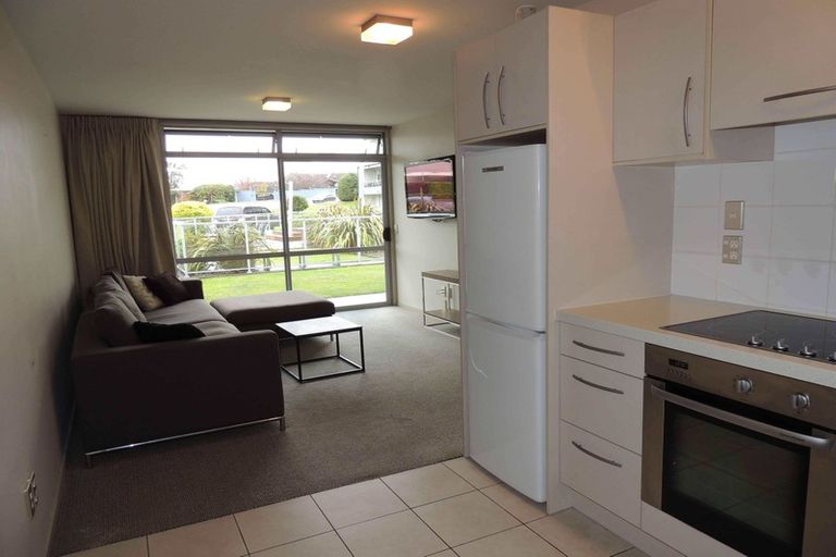 Photo of property in 300 Lake Terrace, Two Mile Bay, Taupo, 3330