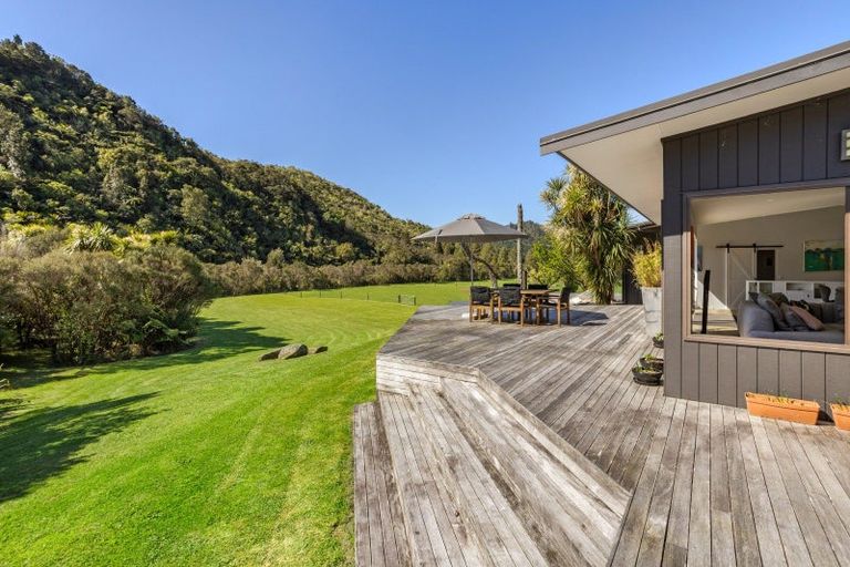 Photo of property in 368 Kaimarama Road, Kaimarama, Whitianga, 3591