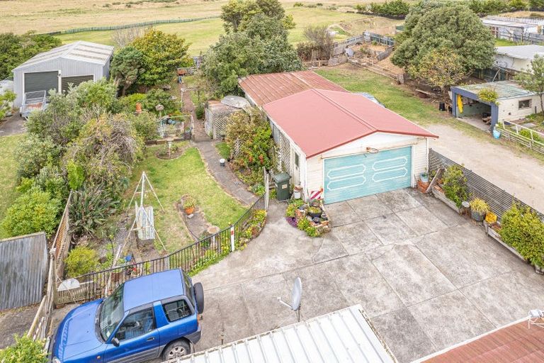 Photo of property in 138 Cornfoot Street, Castlecliff, Whanganui, 4501