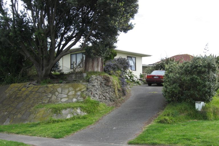 Photo of property in 1 Taupata Street, Castlecliff, Whanganui, 4501