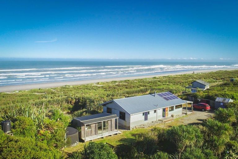 Photo of property in 303b Beach Road, Charleston, Cape Foulwind, 7892