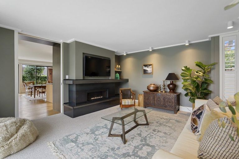 Photo of property in 5 Waiwetu Street, Fendalton, Christchurch, 8052