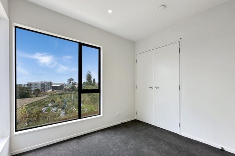Photo of property in 33 Ara Mara Hua, Henderson, Auckland, 0612