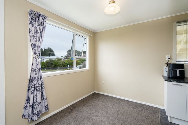 Photo of property in 10 Lauder Crescent, Heidelberg, Invercargill, 9812