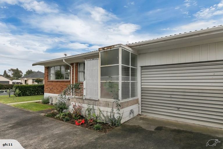 Photo of property in 1/5 Prictor Street, Papakura, 2110