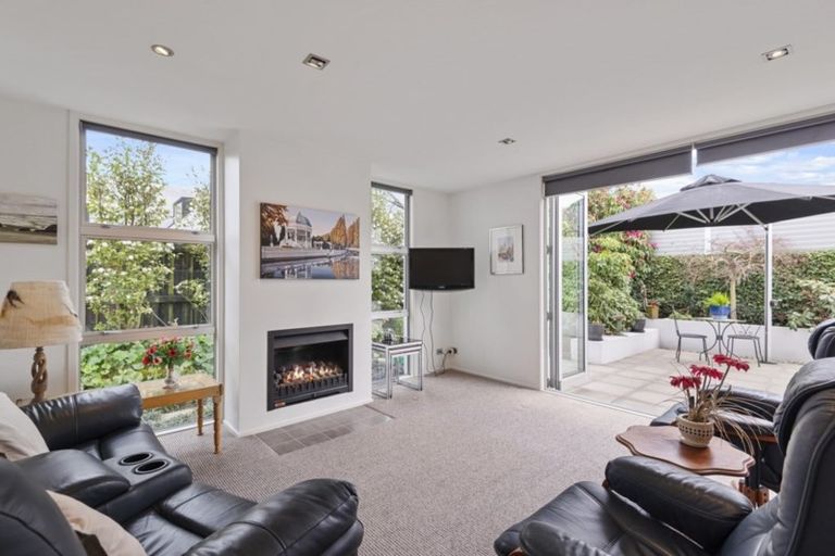 Photo of property in 76a Glandovey Road, Fendalton, Christchurch, 8052