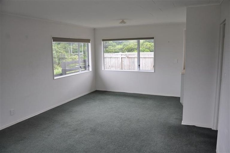 Photo of property in 58a Riversdale Drive, Merrilands, New Plymouth, 4312