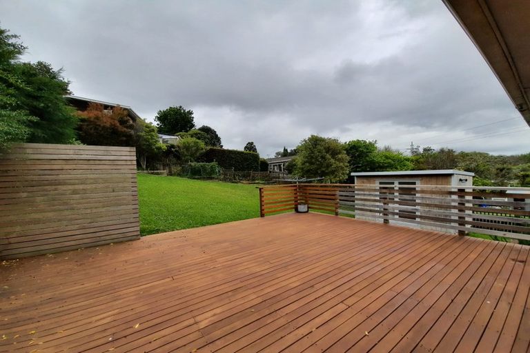 Photo of property in 37 Ramillies Place, Glenfield, Auckland, 0629
