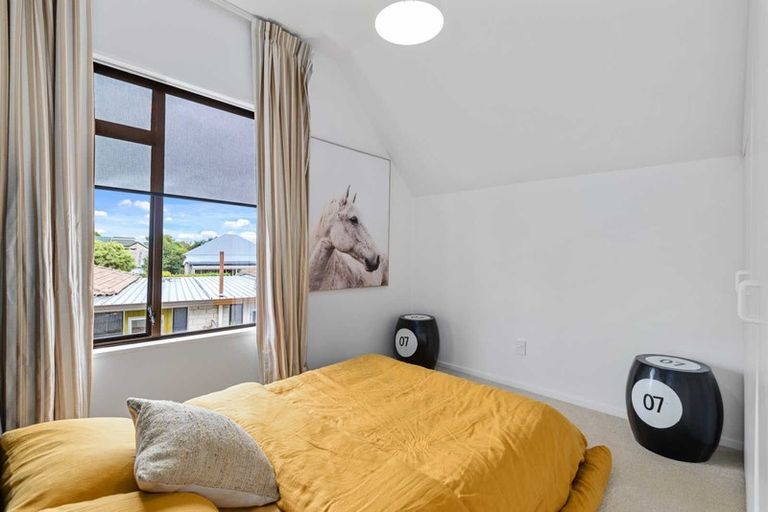 Photo of property in 4/64 Ranfurly Street, St Albans, Christchurch, 8014