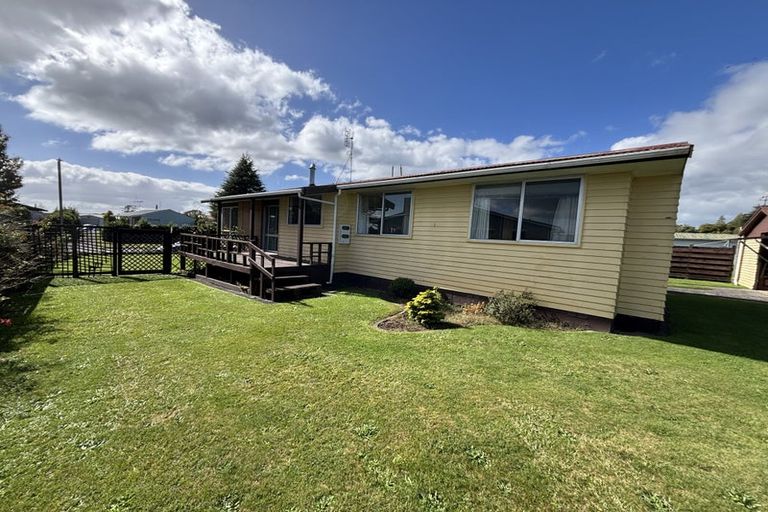 Photo of property in 35 East Parkdale Street, Tokoroa, 3420