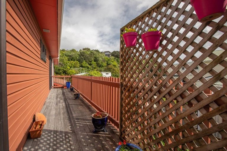 Photo of property in 85b Oxford Street, Tawa, Wellington, 5028