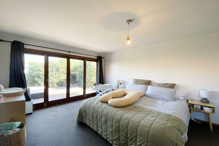 Photo of property in 11 Estuary Road, New Brighton, Christchurch, 8061