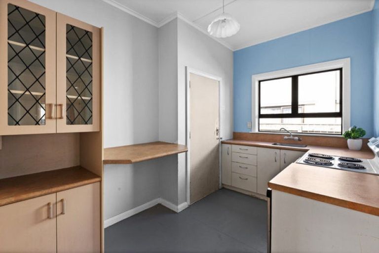 Photo of property in 18 Morse Street, Marewa, Napier, 4110