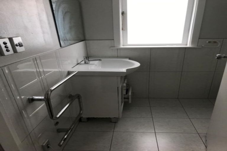 Photo of property in 5 Mahia Road, Manurewa, Auckland, 2102