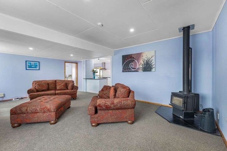Photo of property in 17 Tuke Street, Normanby, Hawera, 4614