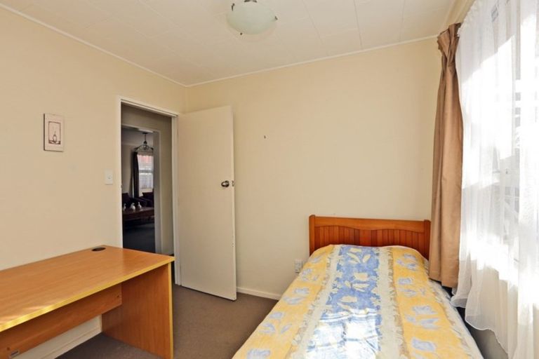 Photo of property in 2/8 Kauri Street, Taradale, Napier, 4112