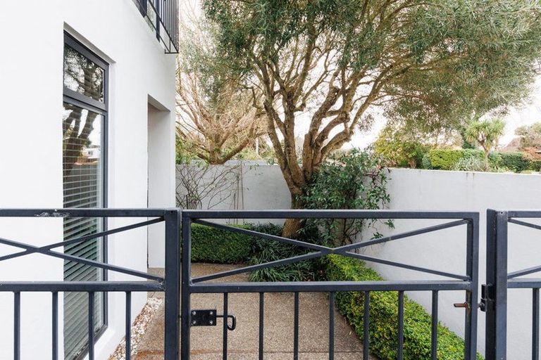 Photo of property in 232a Victoria Avenue, Hokowhitu, Palmerston North, 4410