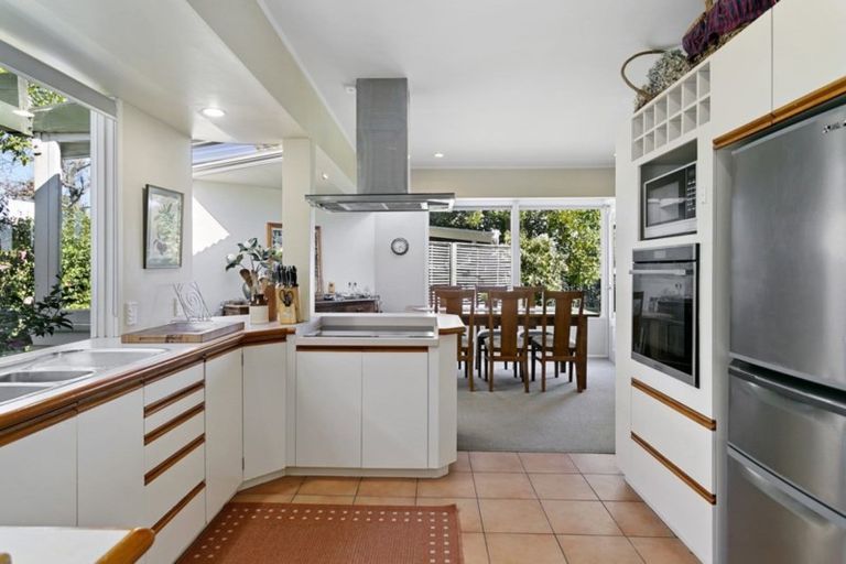 Photo of property in 31 Chesham Avenue, Waipahihi, Taupo, 3330