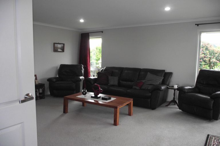 Photo of property in 6 Colesburg Lane, Waihi, 3610