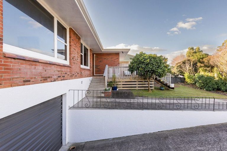 Photo of property in 25 Short Street, Otumoetai, Tauranga, 3110