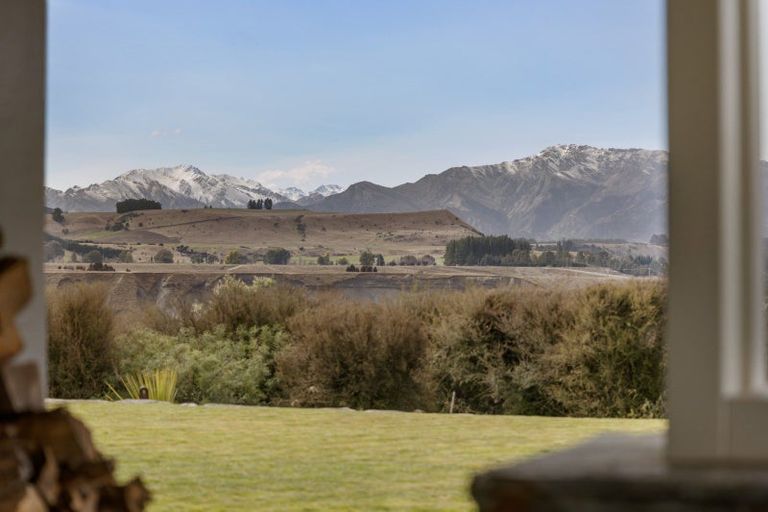 Photo of property in 31 Matheson Crescent, Albert Town, Wanaka, 9305