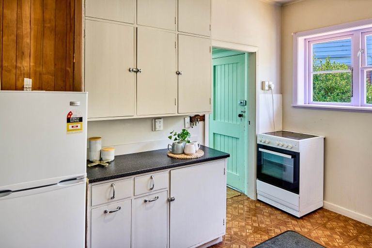 Photo of property in 72 Witako Street, Epuni, Lower Hutt, 5011