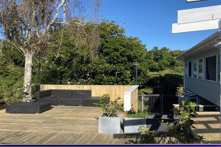 Photo of property in 65 Hebron Road, Waiake, Auckland, 0630