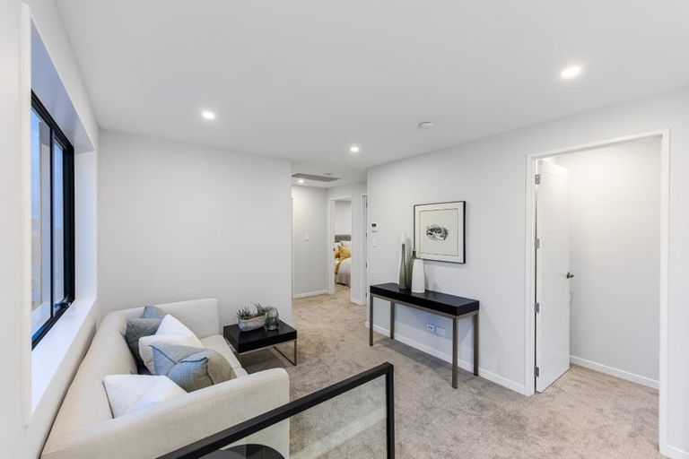 Photo of property in 54 Kumukumu Road, Long Bay, Auckland, 0630