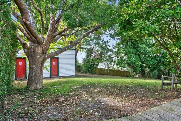 Photo of property in 49 Petley Road, Paparoa, 0571