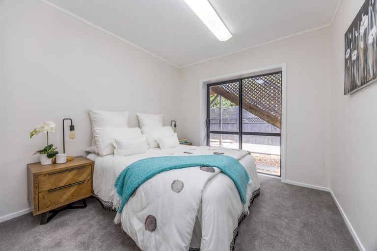 Photo of property in 49a Springfield Road, Morningside, Auckland, 1022