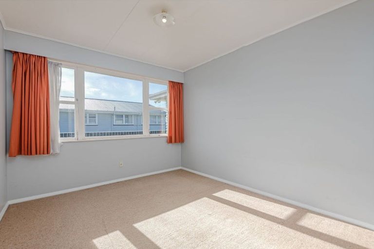 Photo of property in 92 Sedcole Street, Pahiatua, 4910