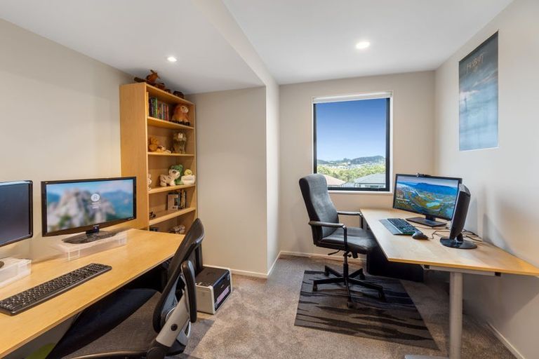 Photo of property in 11 Sunnyheights Road, Orewa, 0931