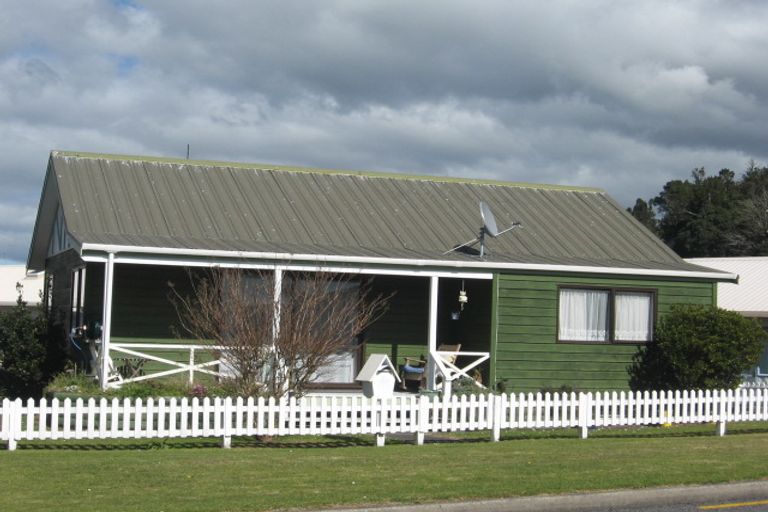 Photo of property in 3 Tui Terrace, Tairua, 3508