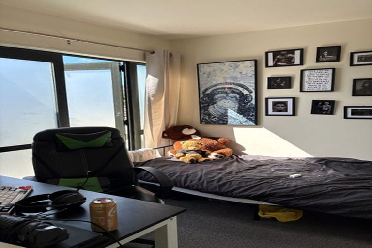 Photo of property in 8/3 Orwell Road, Greenhithe, Auckland, 0632