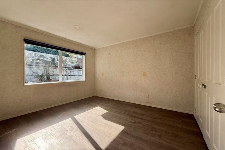 Photo of property in 22 Millstream Drive, Henderson, Auckland, 0610