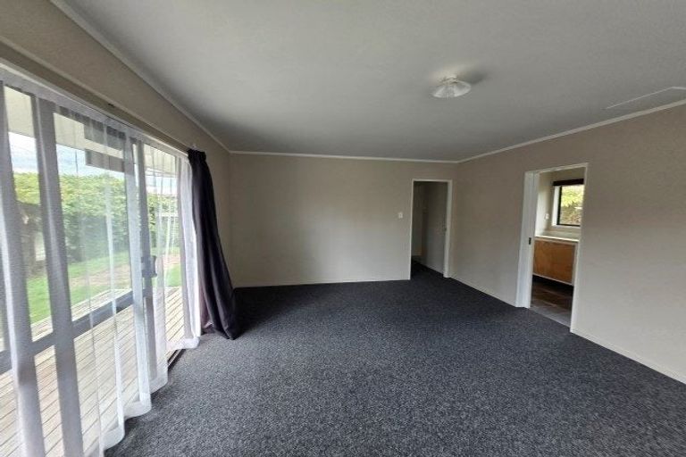 Photo of property in 2 Wallace Crescent, Glenholme, Rotorua, 3010