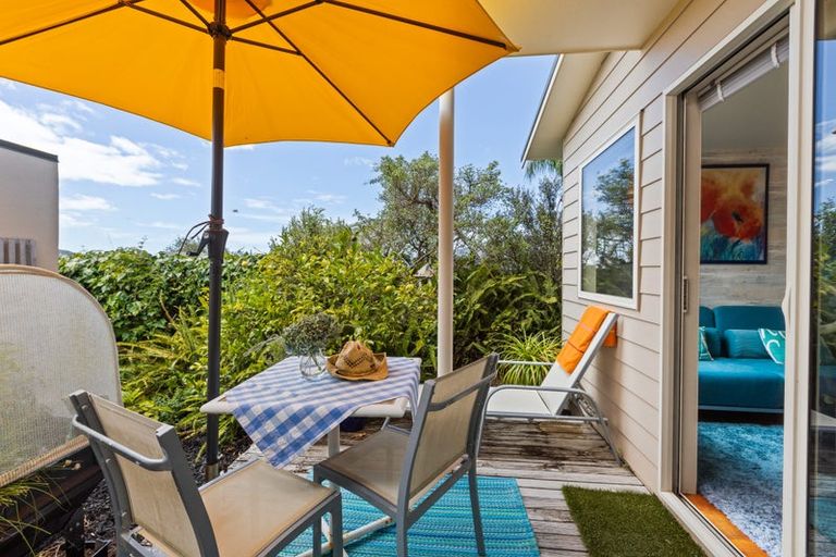 Photo of property in 17 Sykes Avenue, Hatfields Beach, Orewa, 0931