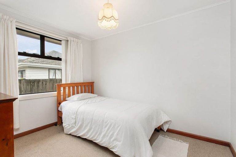 Photo of property in 19 Claridges Road, Casebrook, Christchurch, 8051