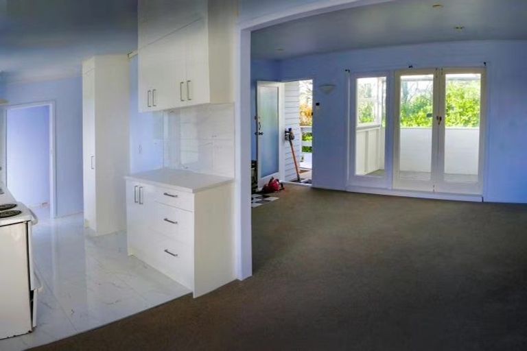 Photo of property in 29 Waverley Avenue, Glenfield, Auckland, 0629