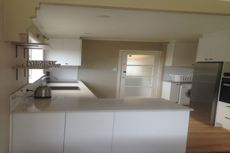 Photo of property in 26a Delhi Crescent, Khandallah, Wellington, 6035