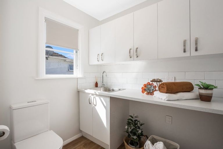 Photo of property in 15 Totara Street, Wainuiomata, Lower Hutt, 5014