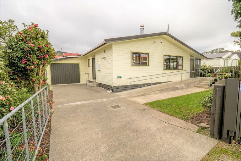 Photo of property in 55 Underhill Road, Featherston, 5710