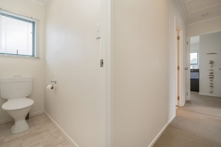 Photo of property in 2 Seascape Avenue, Whitianga, 3510