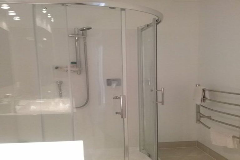 Photo of property in 5/19 Collins Avenue, Tawa, Wellington, 5028