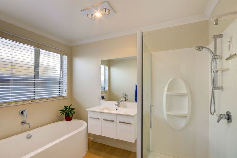 Photo of property in 13 Hodgkinson Road, Pegasus, 7612