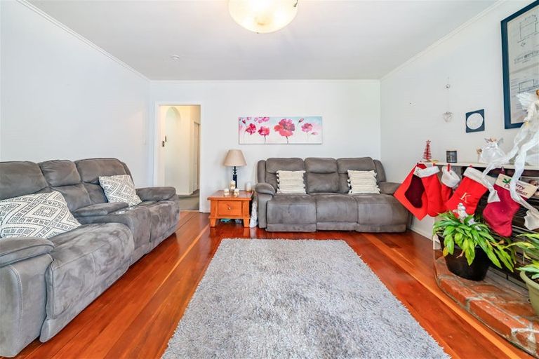 Photo of property in 1/420 Stokes Valley, Stokes Valley, Lower Hutt, 5019